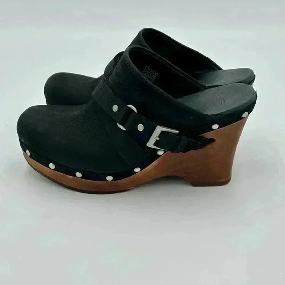 UGG Black Mules with Brown Wedge - Picture 2 of 13